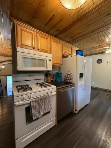 2554 Mission Road NE, Bemidji, MN 56601