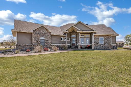15599 138th Avenue NE, Spicer, MN 56288