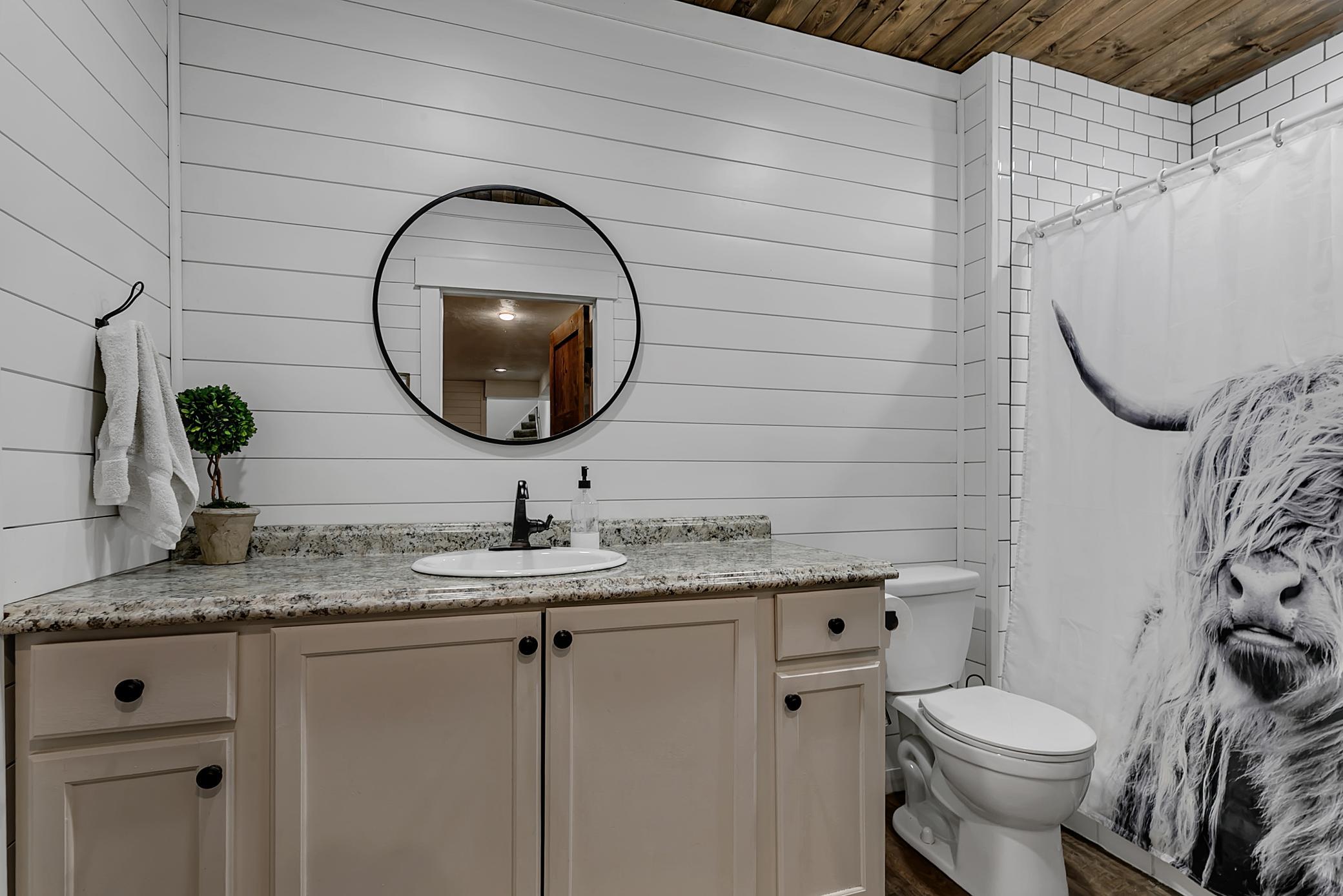 LL Bathroom