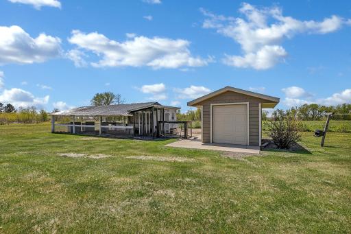 15599 138th Avenue NE, Spicer, MN 56288