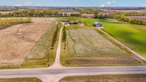 15599 138th Avenue NE, Spicer, MN 56288