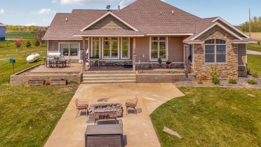 15599 138th Avenue NE, Spicer, MN 56288