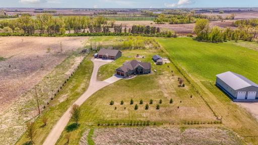 15599 138th Avenue NE, Spicer, MN 56288