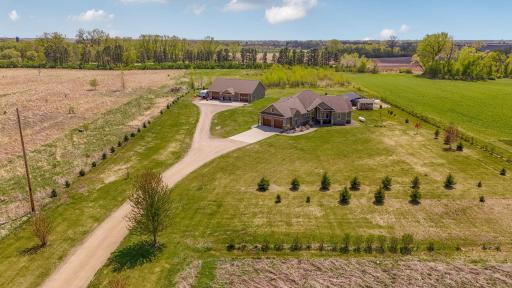 15599 138th Avenue NE, Spicer, MN 56288