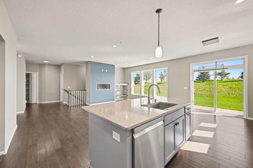 16122 Estate Lane, Lakeville, MN 55044