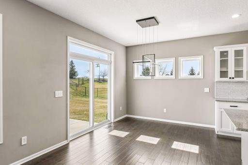 16122 Estate Lane, Lakeville, MN 55044