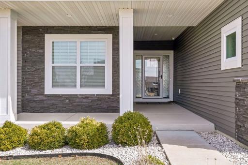 16122 Estate Lane, Lakeville, MN 55044