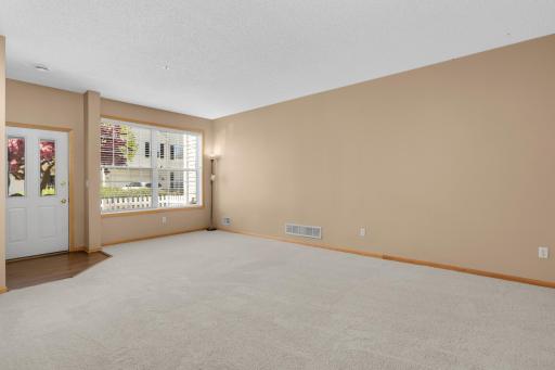 13915 52nd Avenue N, 1207, Minneapolis, MN 55446