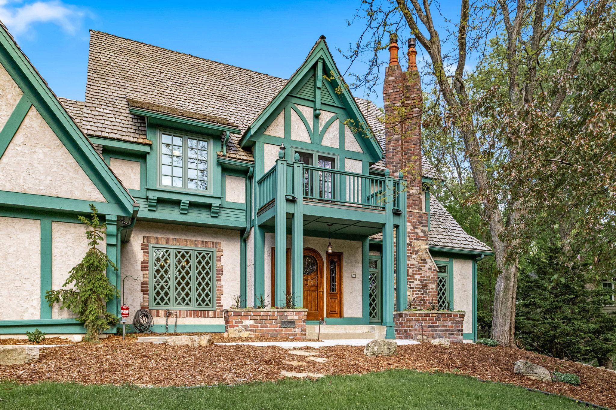 13620 Gurney Path....where Summit Avenue charm meets Apple Valley convenience!