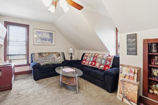 1415 44th Avenue N, Minneapolis, MN 55412