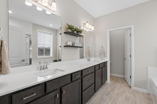 8064 Central Park Way N, Maple Grove, MN 55369