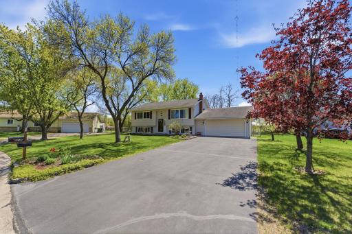 3236 115th Lane NW, Minneapolis, MN 55433