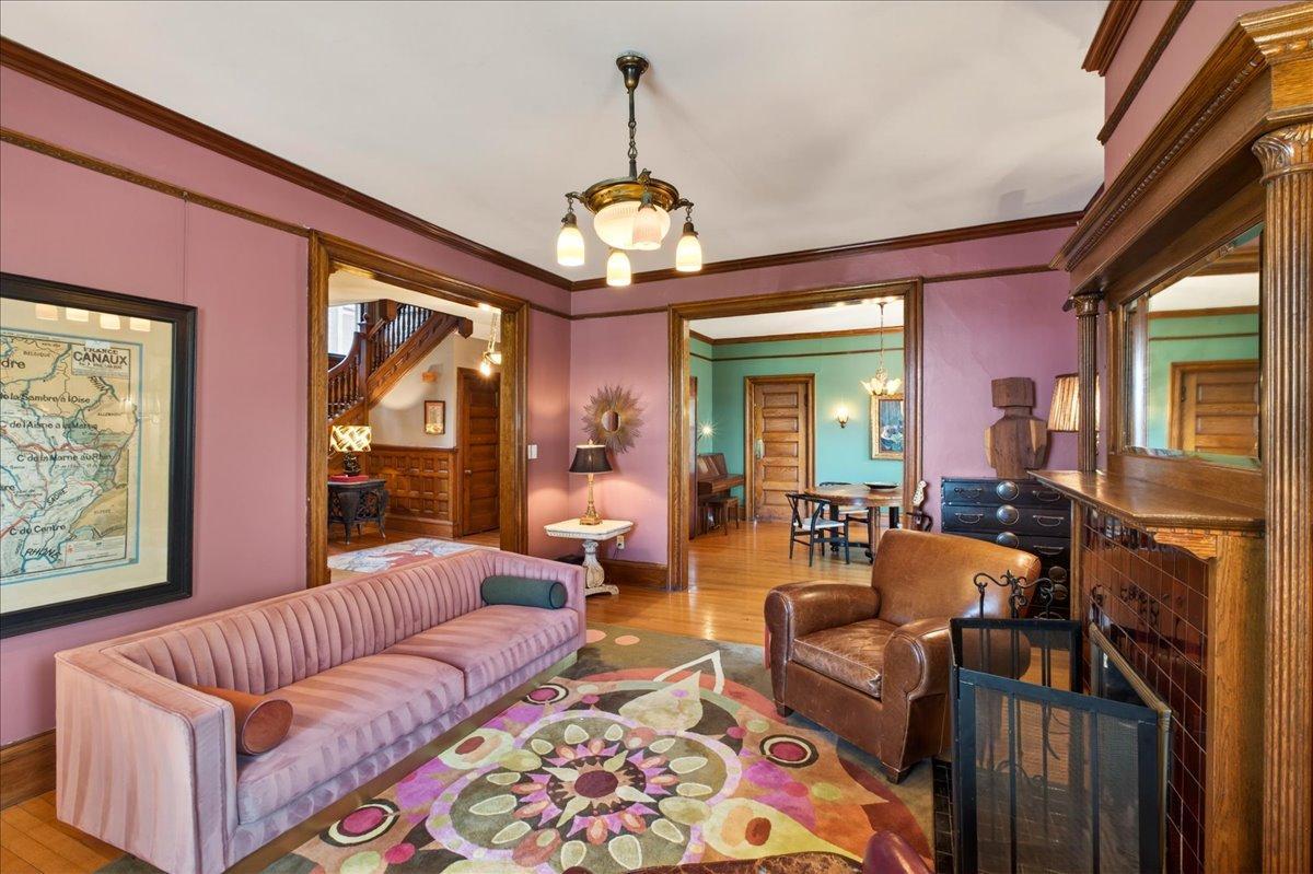 17-416 Laurel Ave-0017.jpg
