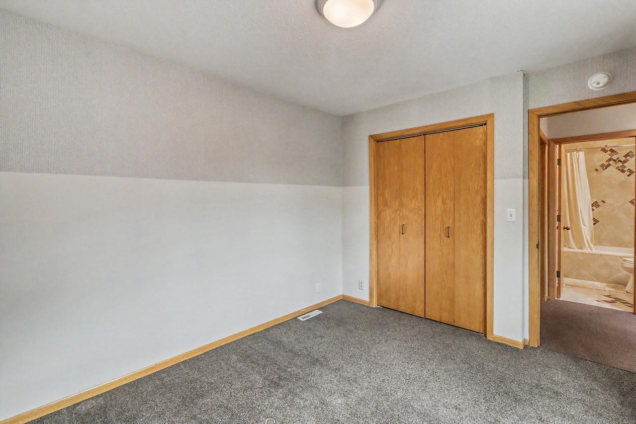 Upstairs Bedroom2