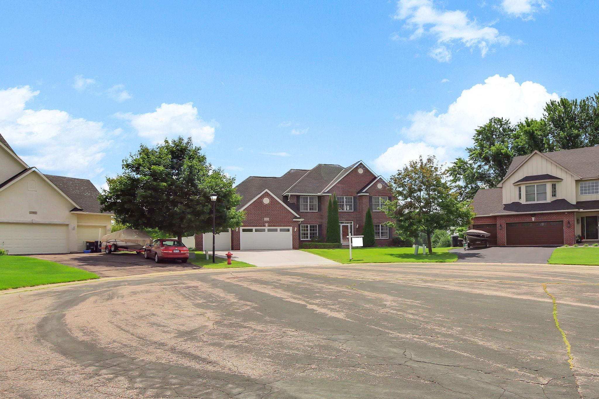 47-web-or-mls-17993-Fullerton-Ct-47.jpg