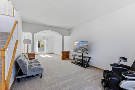 8-web-or-mls-17993-Fullerton-Ct_Interiors-05.jpg