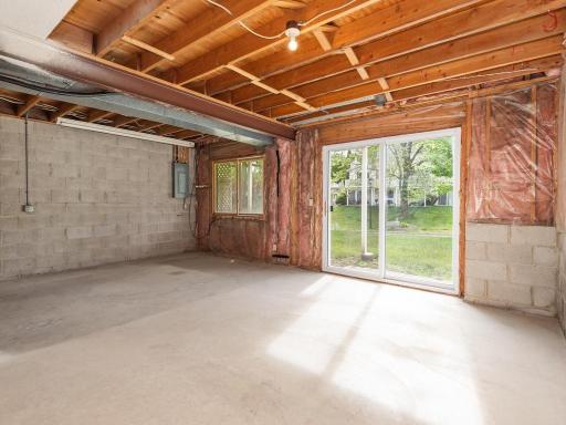 5356 Beachside Drive, Minnetonka, MN 55343