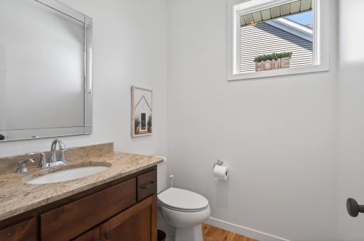 14302 Shore Crest Drive NW, Prior Lake, MN 55372
