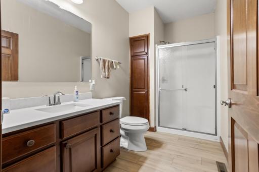 1363 Highpointe Drive N, Fargo, ND 58102
