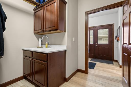 1363 Highpointe Drive N, Fargo, ND 58102