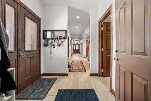 1363 Highpointe Drive N, Fargo, ND 58102