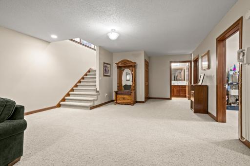 1363 Highpointe Drive N, Fargo, ND 58102