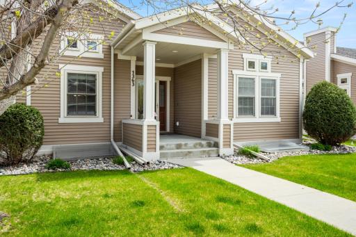 1363 Highpointe Drive N, Fargo, ND 58102
