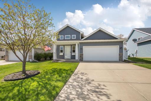 1136 Orchid Drive NE, Sauk Rapids, MN 56379