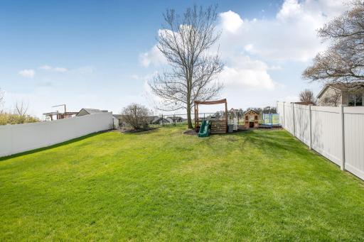 1136 Orchid Drive NE, Sauk Rapids, MN 56379