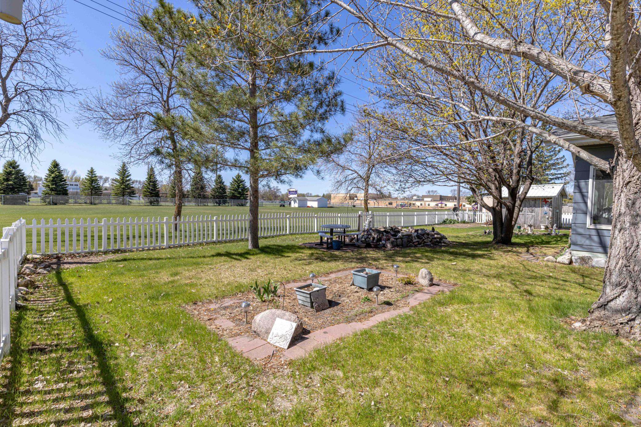 702 3 Ave barnsville-15.jpeg