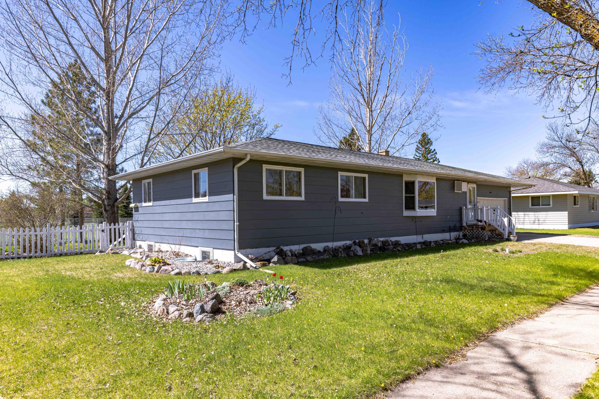 702 3 Ave barnsville-4.jpeg