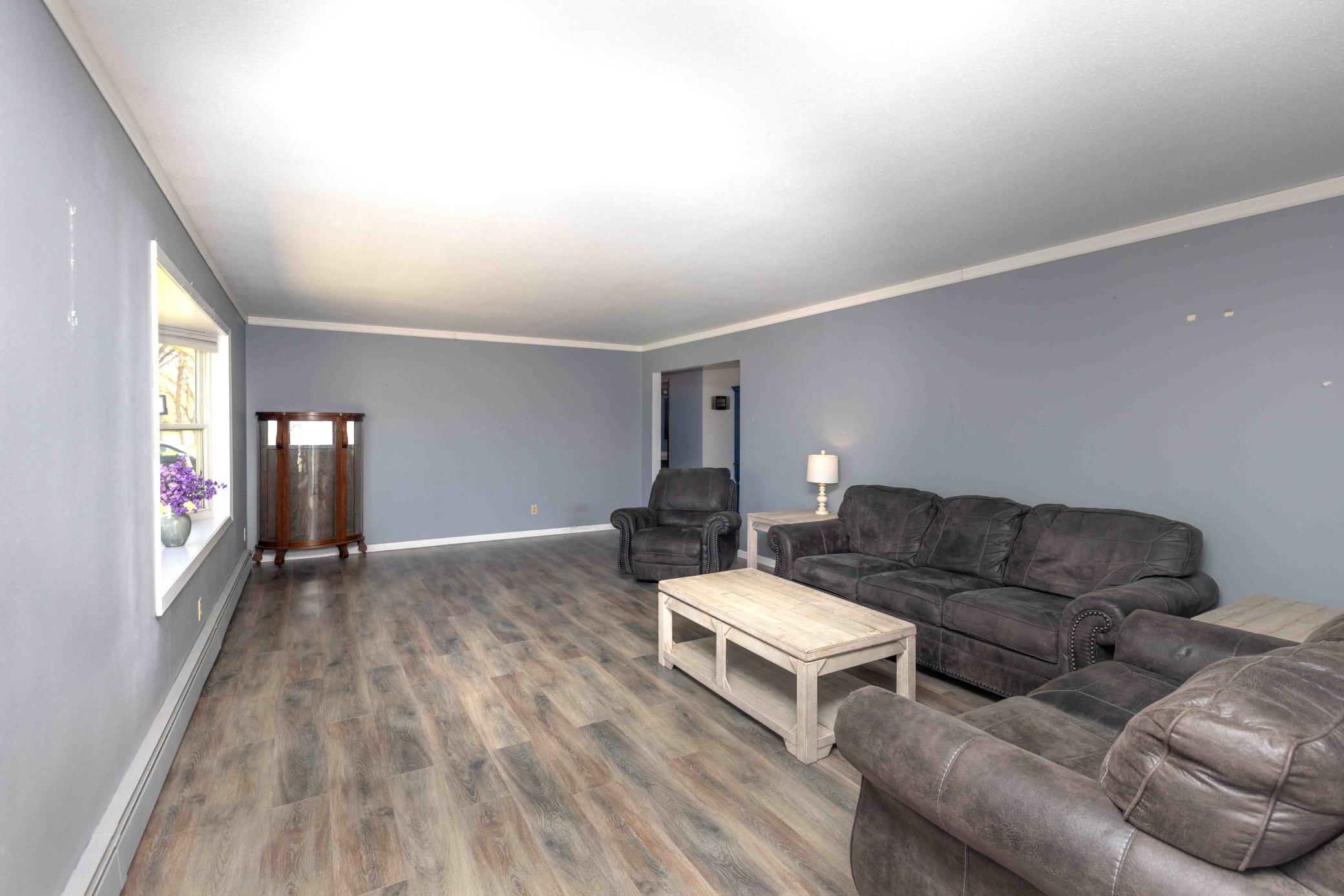 702 3 Ave barnsville-19.jpeg