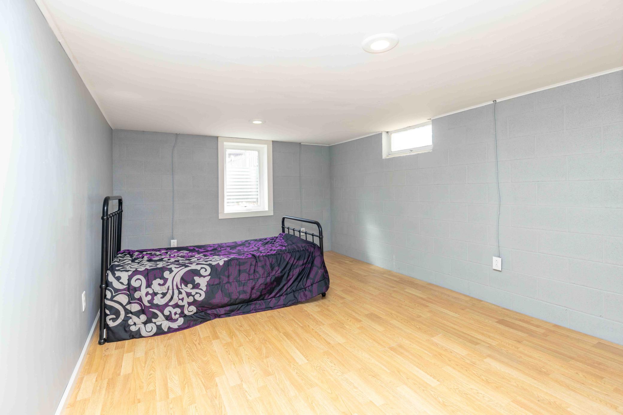 702 3 Ave barnsville-47.jpeg