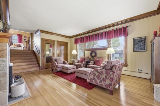 404 2nd Avenue NE, Hillsboro, ND 58045