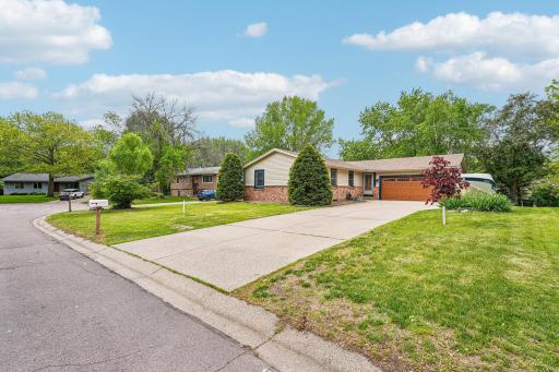 14725 Dory Court, Saint Paul, MN 55124