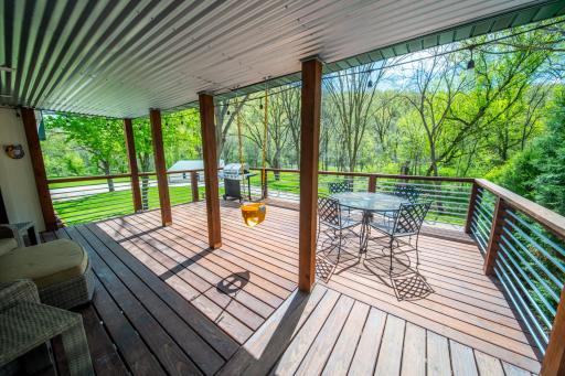 71516 Highway 63, Lake City, MN 55041