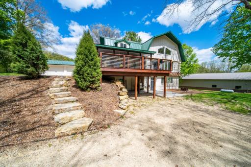 71516 Highway 63, Lake City, MN 55041