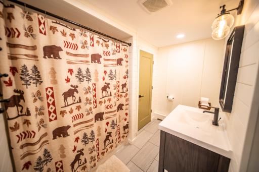 71516 Highway 63, Lake City, MN 55041