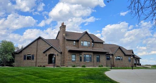 1358 US Highway 75, Pipestone, MN 56164