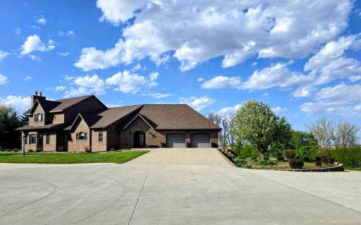 1358 US Highway 75, Pipestone, MN 56164
