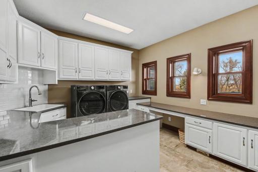 1358 US Highway 75, Pipestone, MN 56164