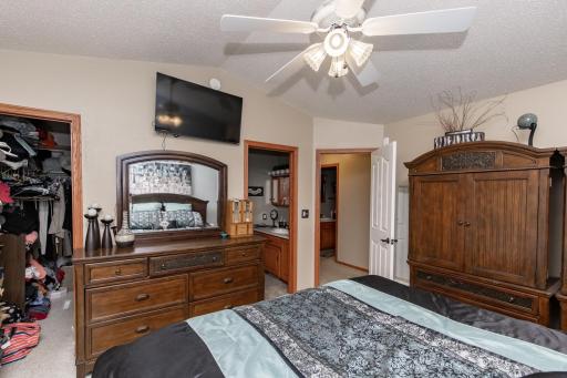 3511 42nd Avenue S, Fargo, ND 58104