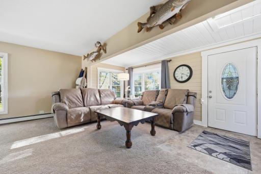 135 Pleasant Avenue NE, Cokato, MN 55321