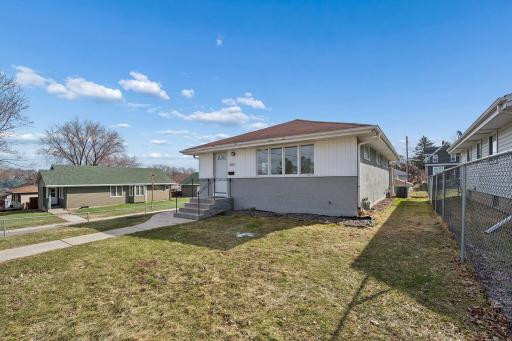 4257 5th Street NE, Minneapolis, MN 55421