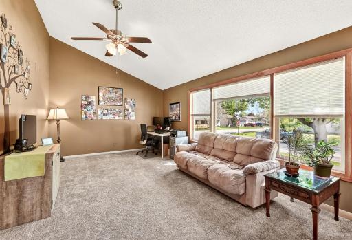305 4th Avenue NW, Dodge Center, MN 55927