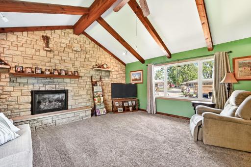 305 4th Avenue NW, Dodge Center, MN 55927
