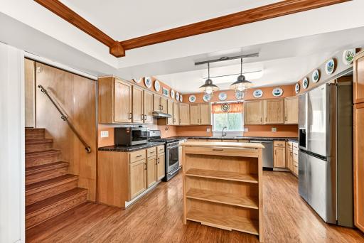 305 4th Avenue NW, Dodge Center, MN 55927