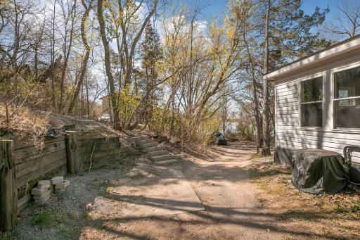 18111 Dunlin Road, Burtrum, MN 56318