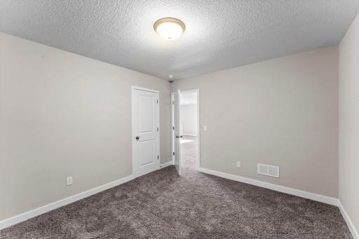 2702 Rushmore Road, Hastings, MN 55033