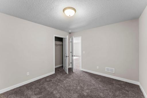 2702 Rushmore Road, Hastings, MN 55033